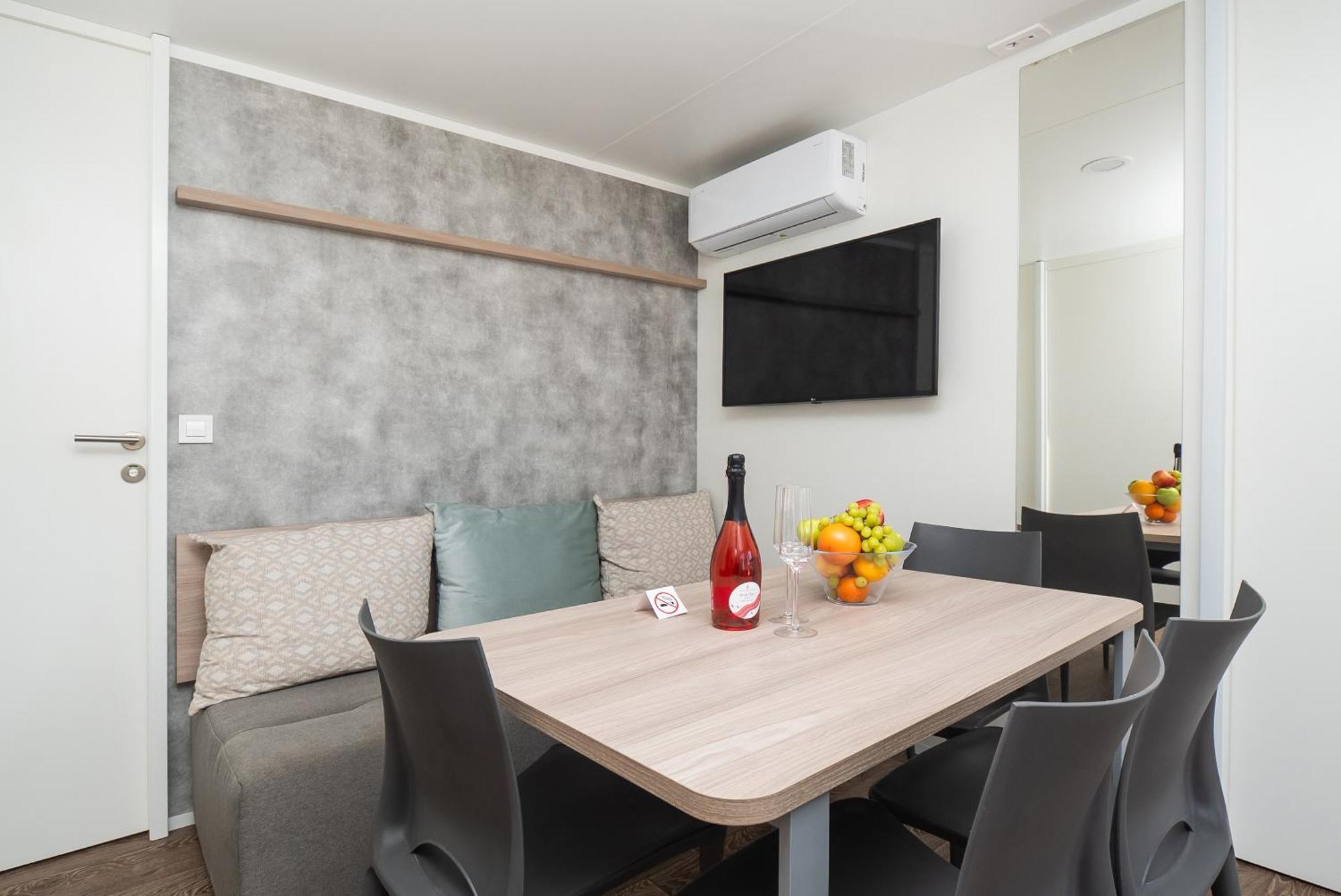 Amadria Park Camping Sibenik Mobile Homes Bagian luar foto
