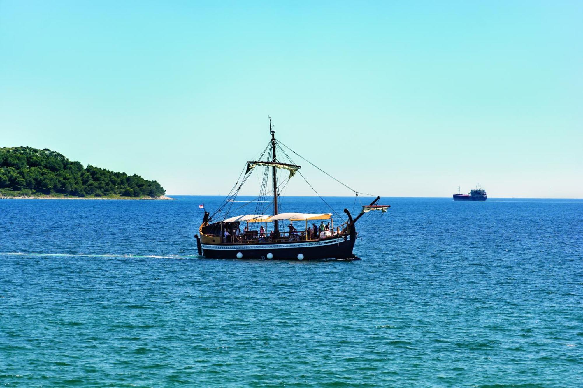 Amadria Park Camping Sibenik Mobile Homes Bagian luar foto